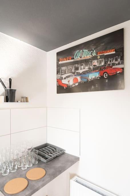 - Nice New York Apartment In The Heart Of Duisburg - Betten & Sofa - 5 Mins Central Station Hbf - Big Tv & Wifi - Exteriér fotografie