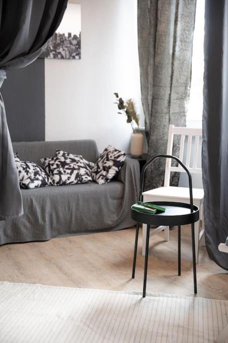 - Nice New York Apartment In The Heart Of Duisburg - Betten & Sofa - 5 Mins Central Station Hbf - Big Tv & Wifi - Exteriér fotografie